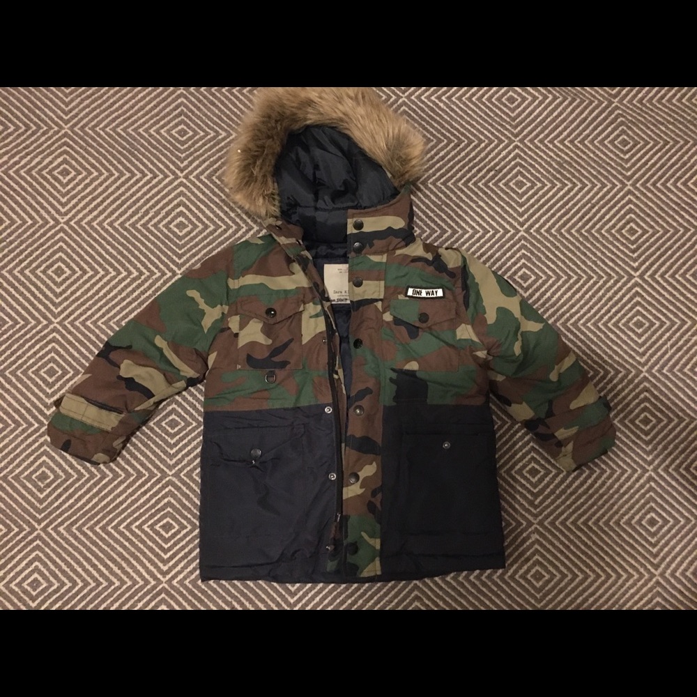 Boys coat size 5